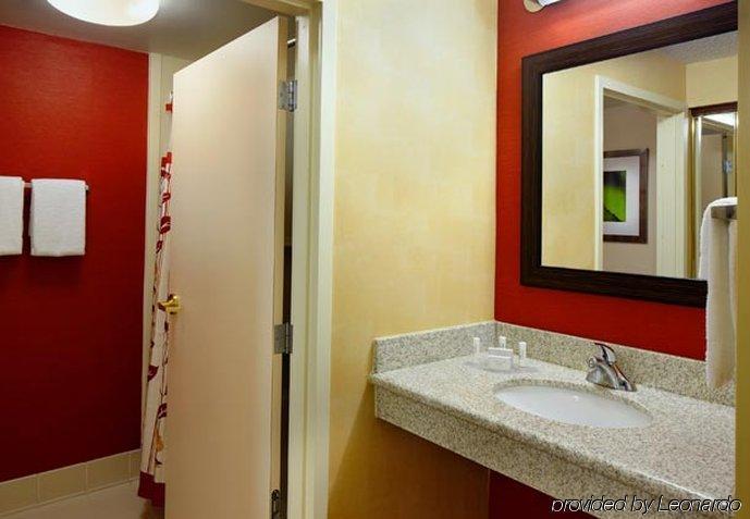 Courtyard By Marriott Cleveland 3* Willoughby