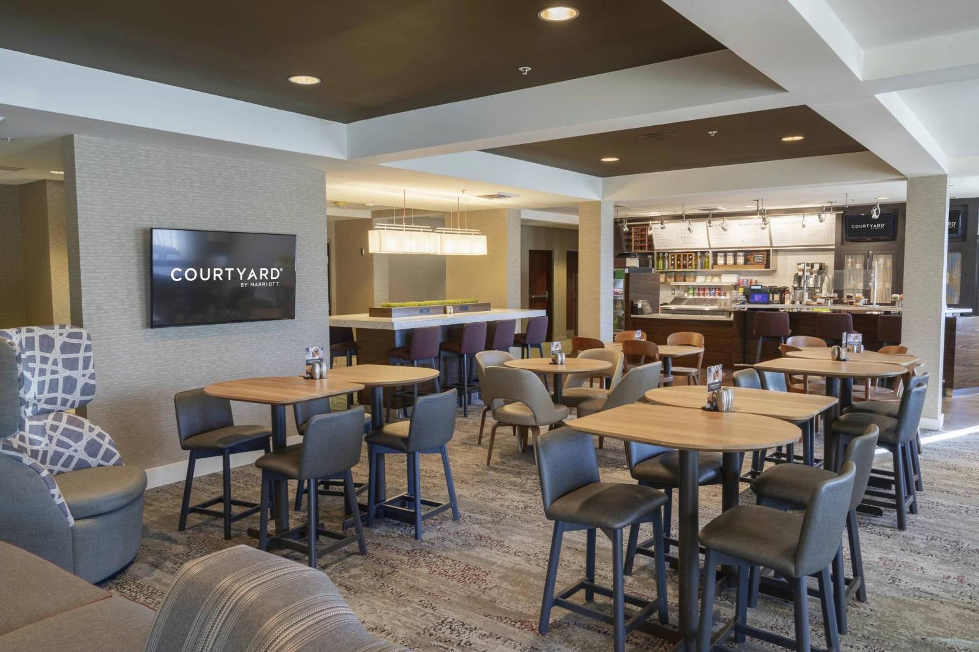 Hotel Courtyard By Marriott Cleveland