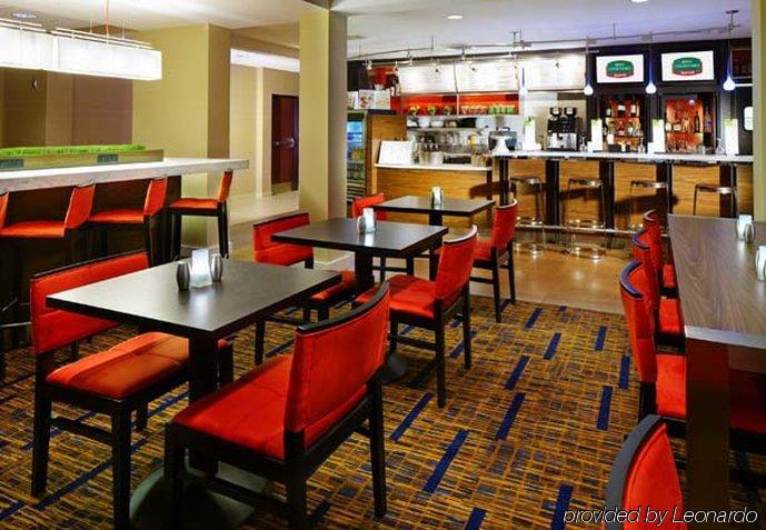 Courtyard By Marriott Cleveland