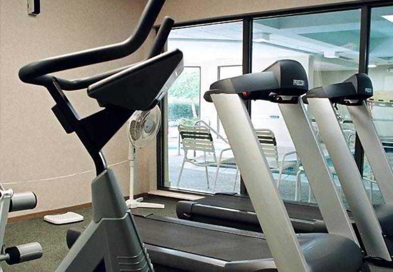 Courtyard By Marriott Cleveland 3*
